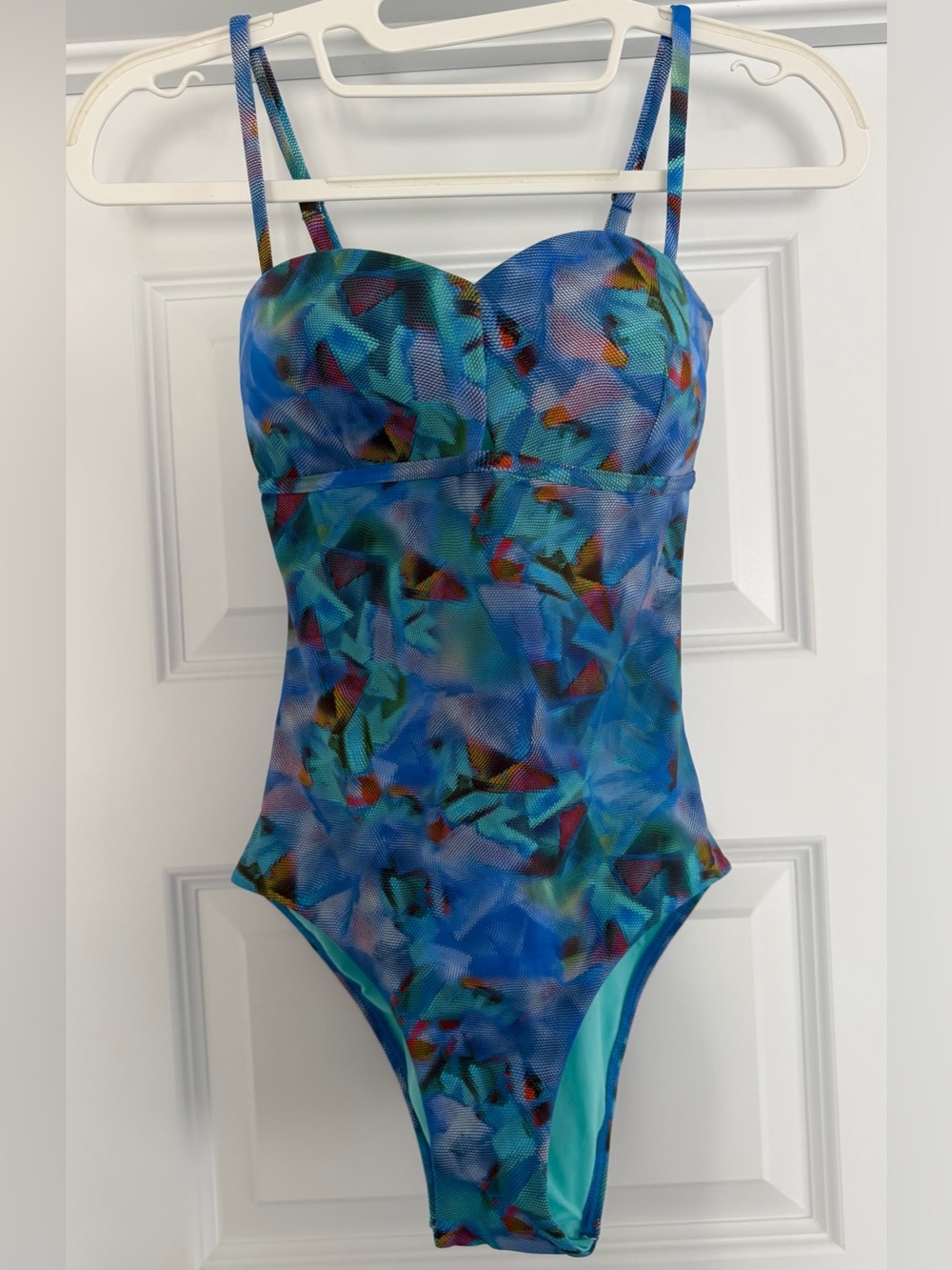 SUNSEEKER Onepiece Swimsuit - Vibrant Multicoloured Geometric Print - Size 4